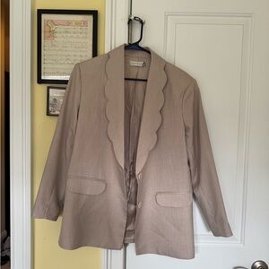 Haveone Tan Scalloped Women's Blazer